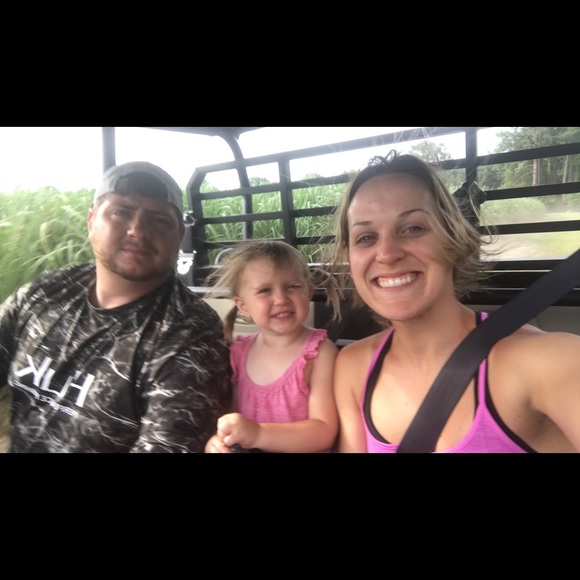 Kayla Locascio - Picture 7 of 9